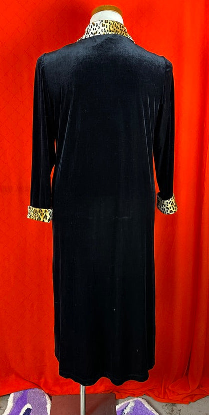 Leopard Velvet Duster