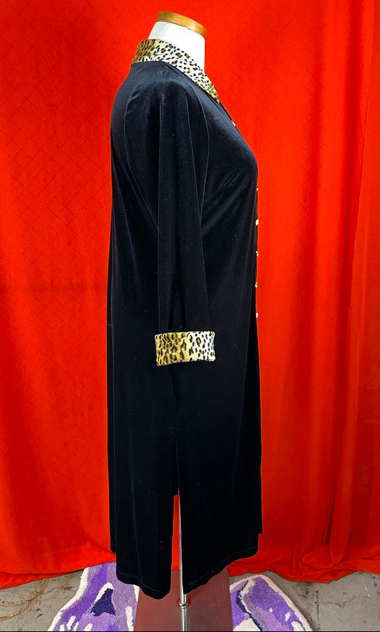 Leopard Velvet Duster