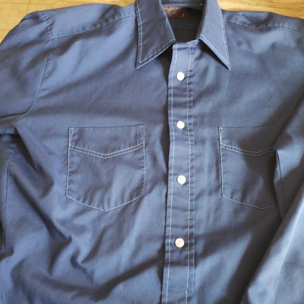 Kingsport contrast stitch button up