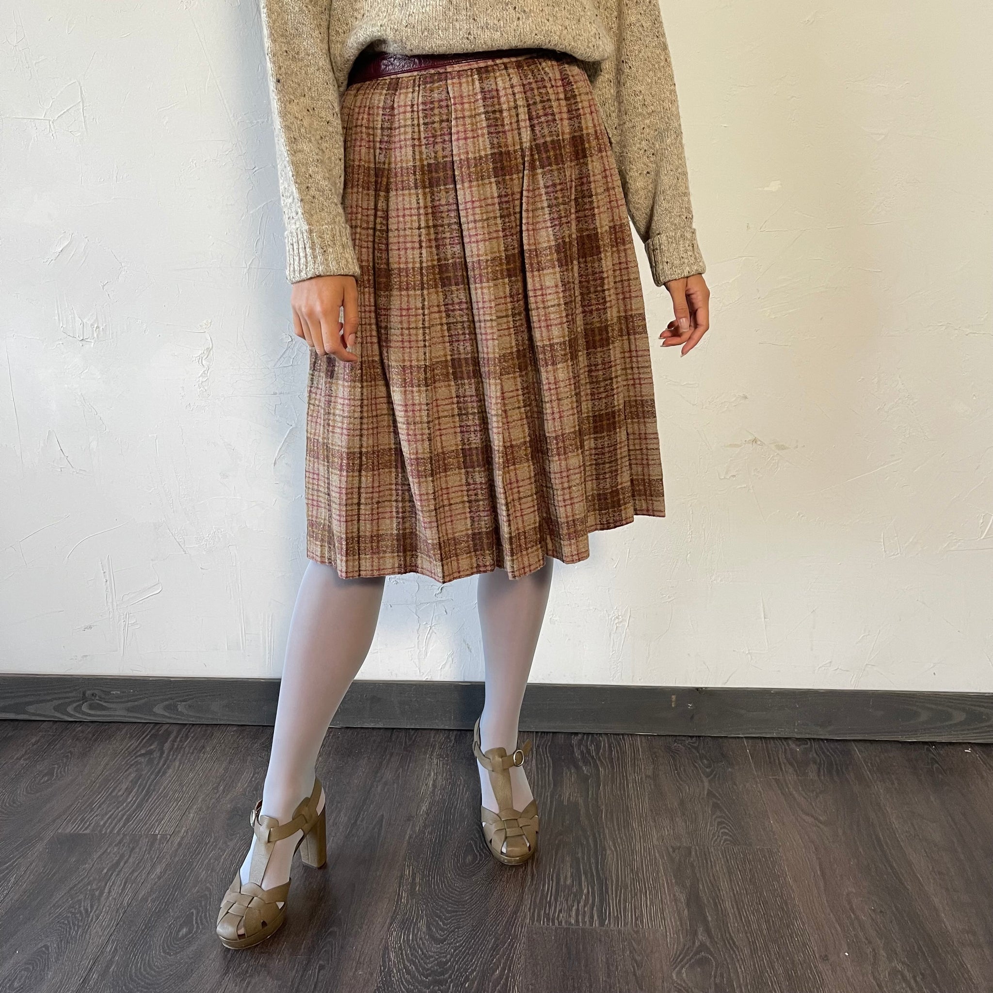 Boucle plaid 1970s skirt